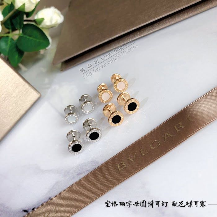 Bvlgari飾品 寶格麗925V金電咪金 專櫃火爆款 寶格麗字母圓餅紐扣耳釘  zgbq3283